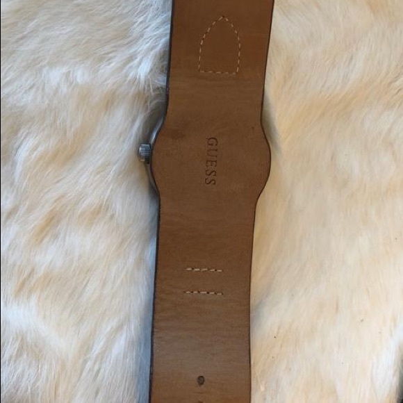 Men’s Guess Watch - Picture 4 of 5
